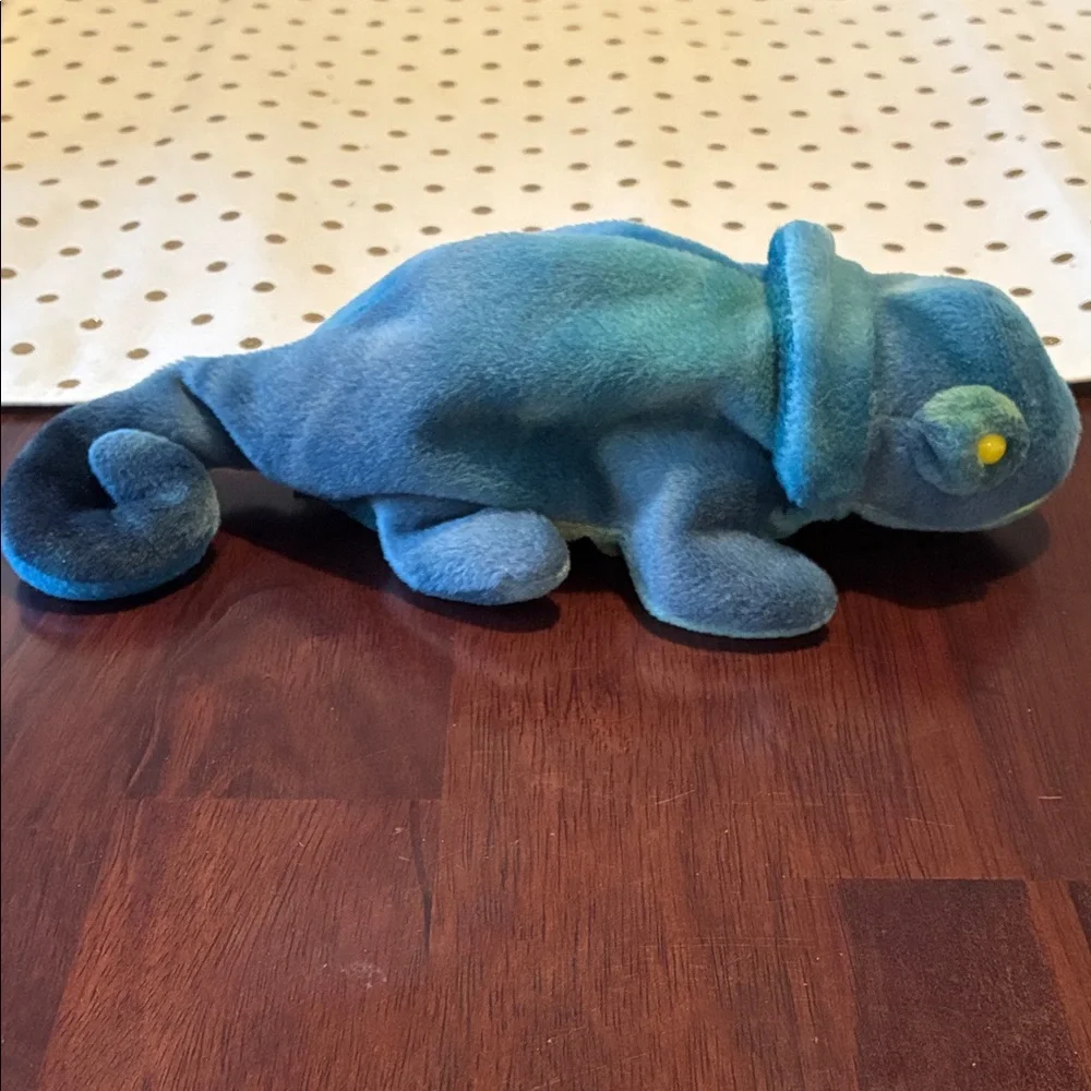 Ty Vibrant Blue Rainbow Chameleon Plush Beanie Baby Toy 1997